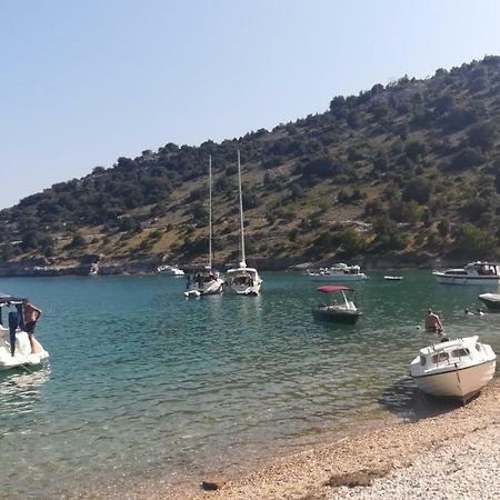 Apartman Knapic Koromačno Exteriér fotografie